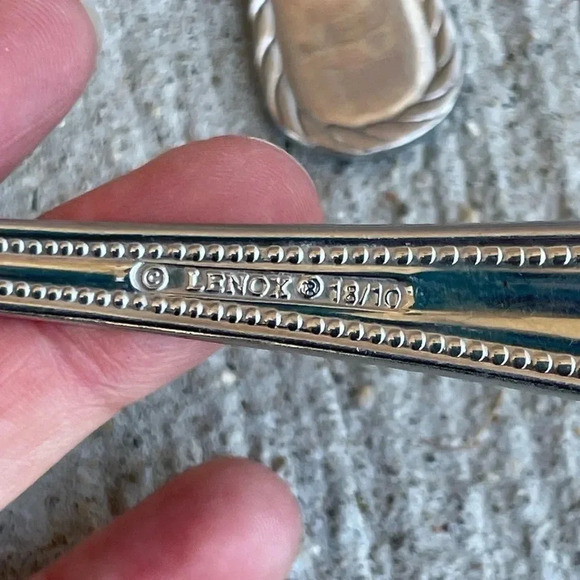 Mixed lot of Lenox Michael Lloyd Flatware Silverware Dining Utensils - Picture 6 of 8